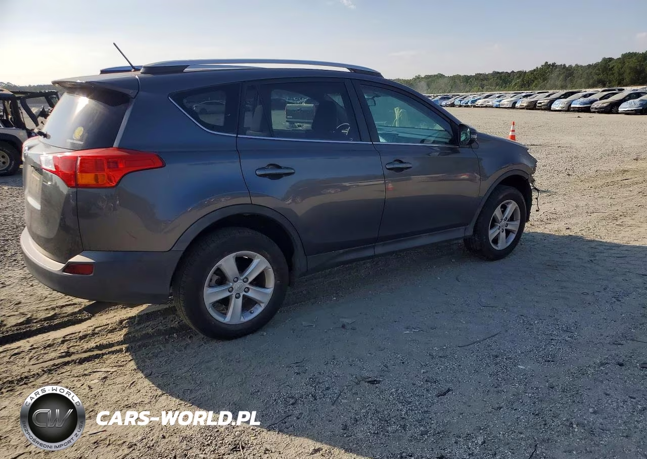 2013 Toyota Rav4 Xle VIN:2T3WFREV4DW062973 - 3