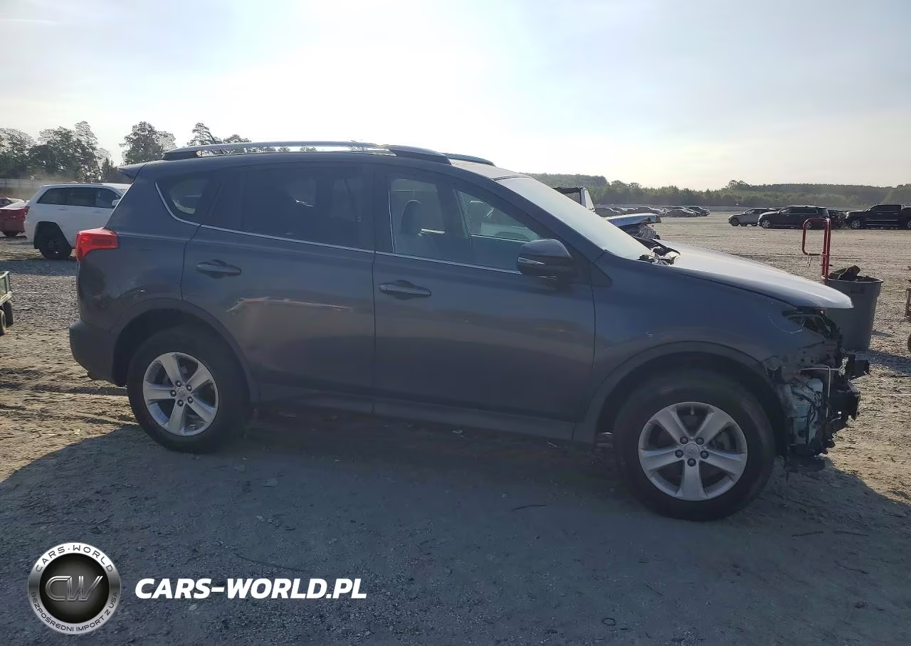 2013 Toyota Rav4 Xle VIN:2T3WFREV4DW062973 - 4