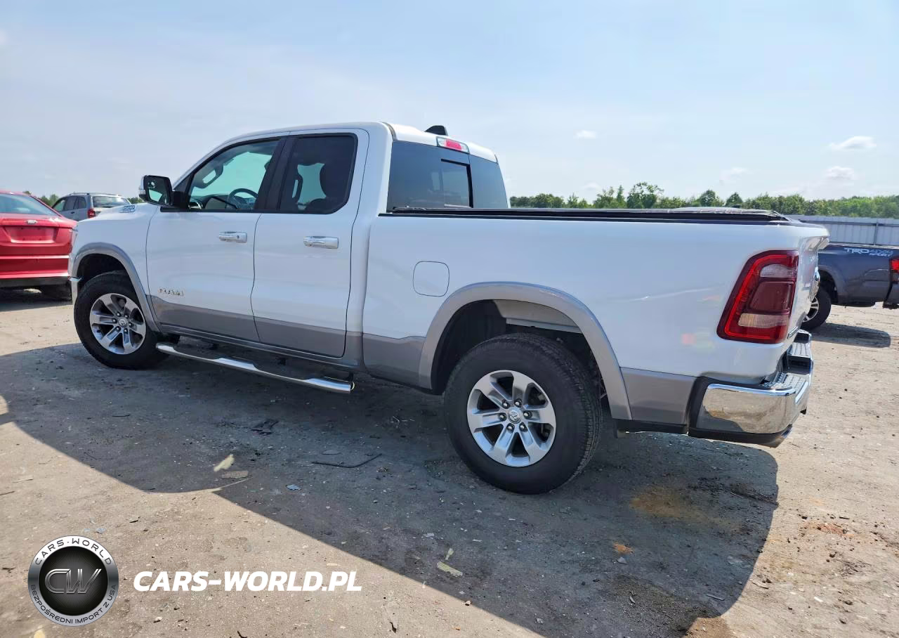 2019 Ram 1500 Laramie VIN:1C6SRFDT4KN525811 - 2