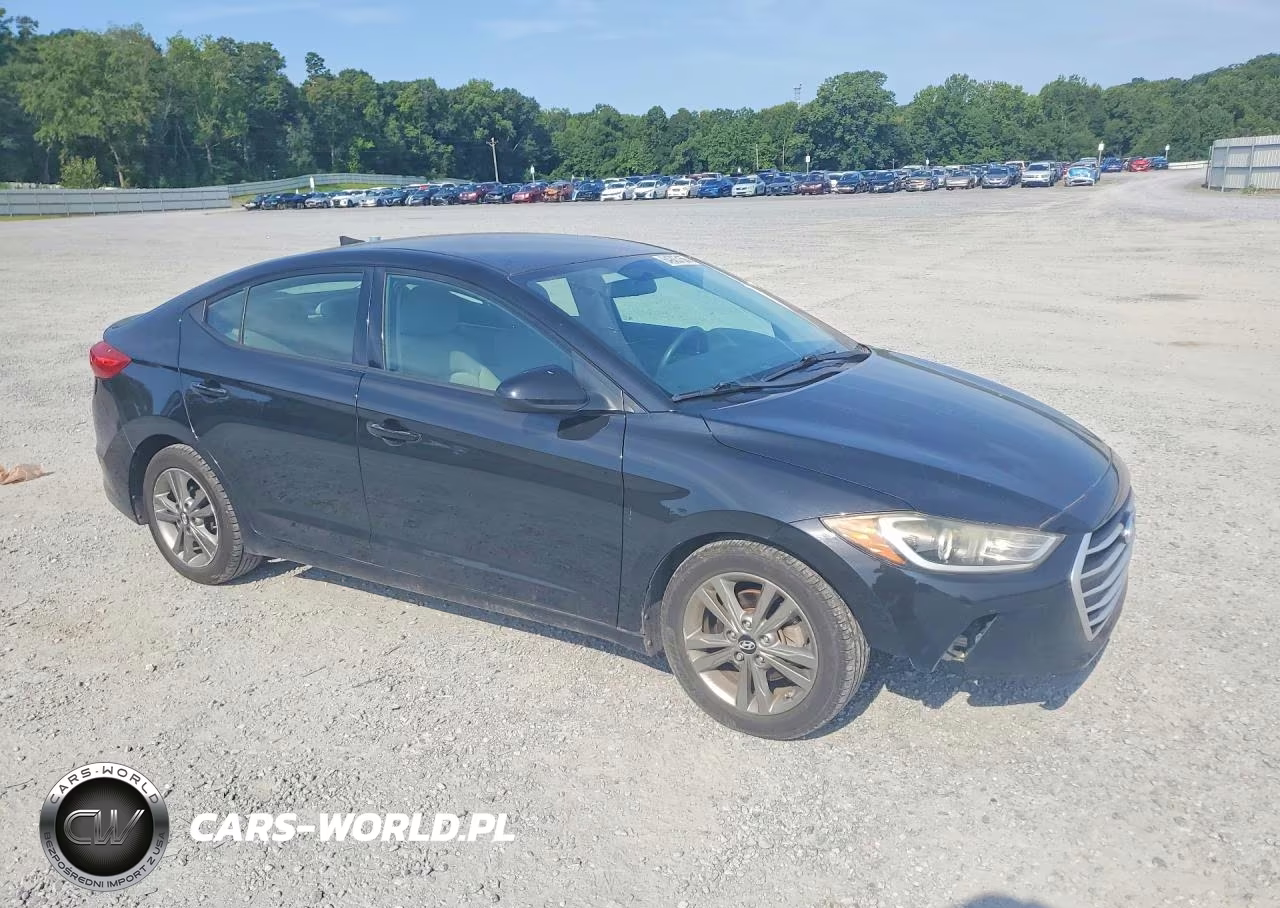 2017 Hyundai Elantra Se VIN:5NPD84LF4HH101123 - 4
