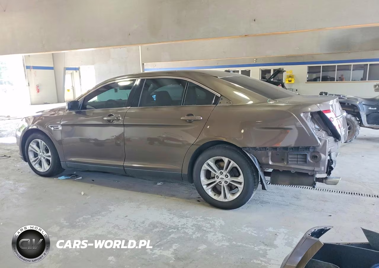 2015 Ford Taurus Se VIN:1FAHP2D80FG195632 - 2