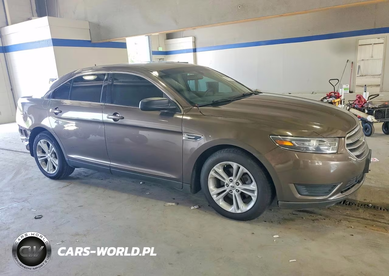 2015 Ford Taurus Se VIN:1FAHP2D80FG195632 - 4
