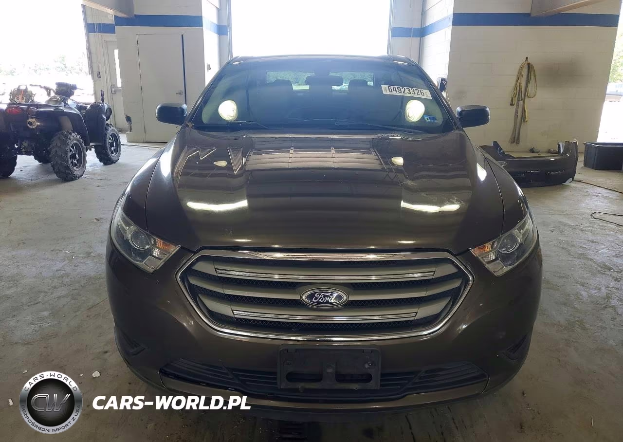 2015 Ford Taurus Se VIN:1FAHP2D80FG195632 - 5