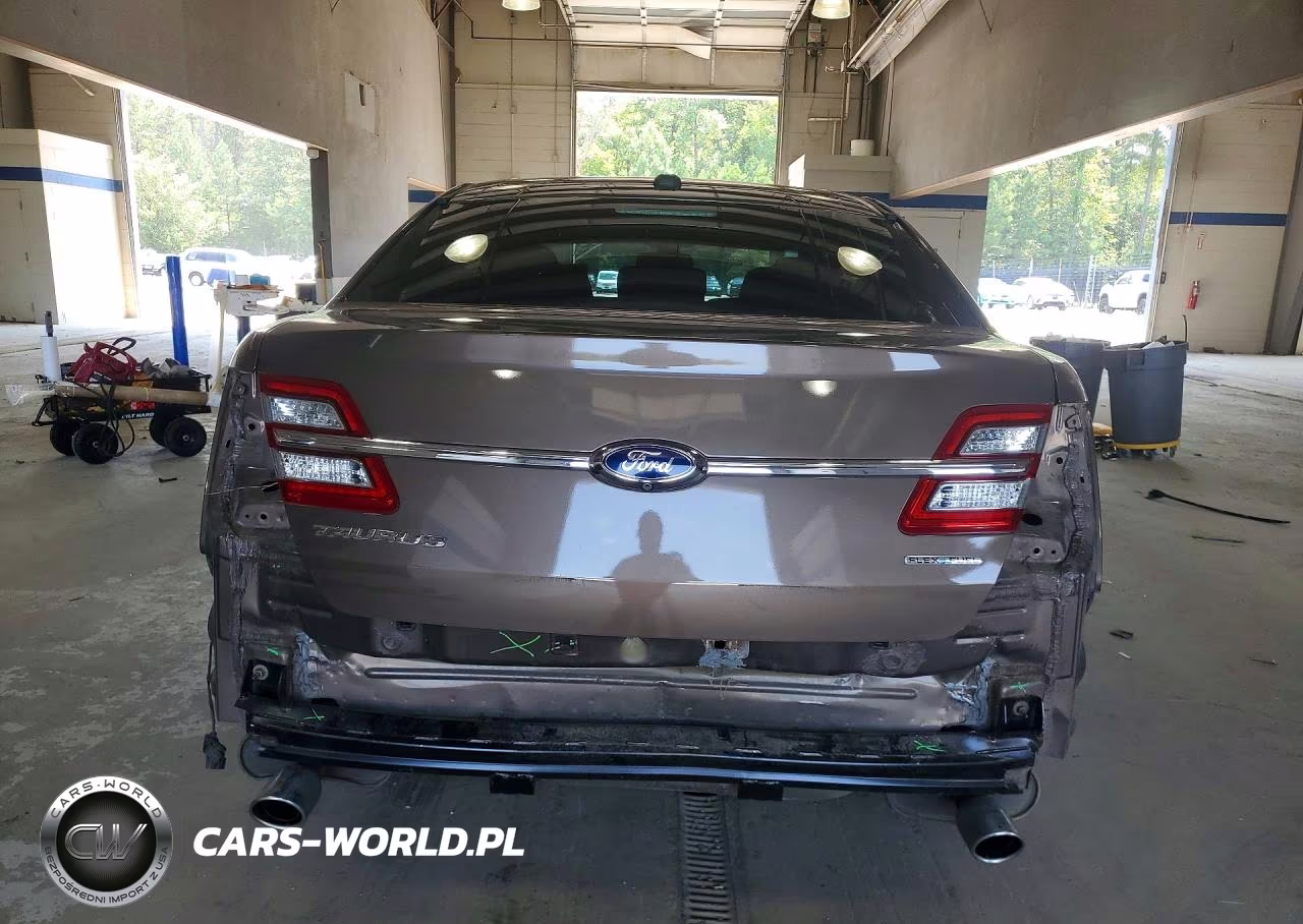 2015 Ford Taurus Se VIN:1FAHP2D80FG195632 - 6