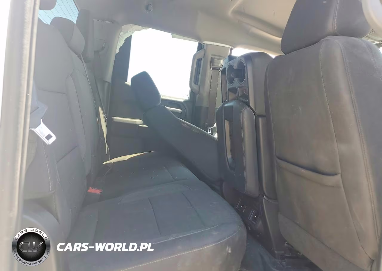 2025 Chevrolet Silverado K1500 Custom VIN:1GCRKBEK3SZ323271 - 10