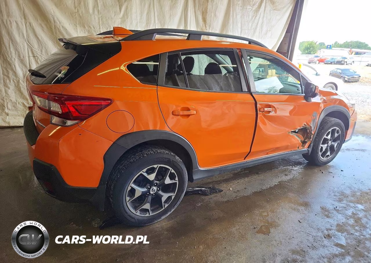 2018 Subaru Crosstrek Premium VIN:JF2GTABC9JH350654 - 3