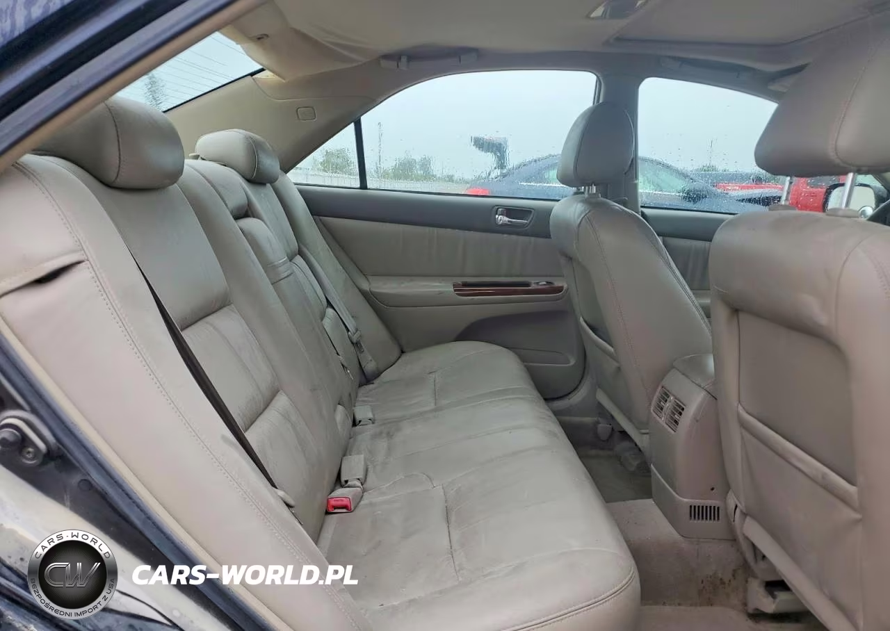 2002 Toyota Camry Xle V6 VIN:4T1BF30K52U005650 - 10