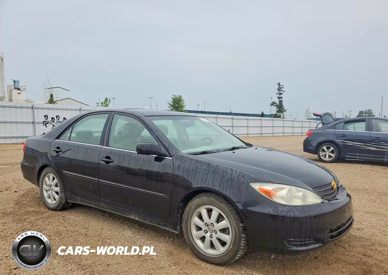 2002 Toyota Camry Xle V6 VIN:4T1BF30K52U005650 - 4