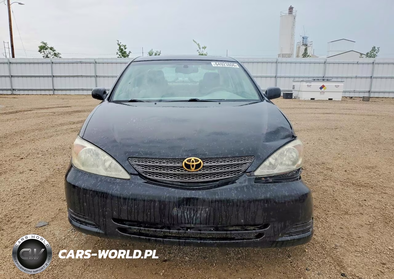 2002 Toyota Camry Xle V6 VIN:4T1BF30K52U005650 - 5