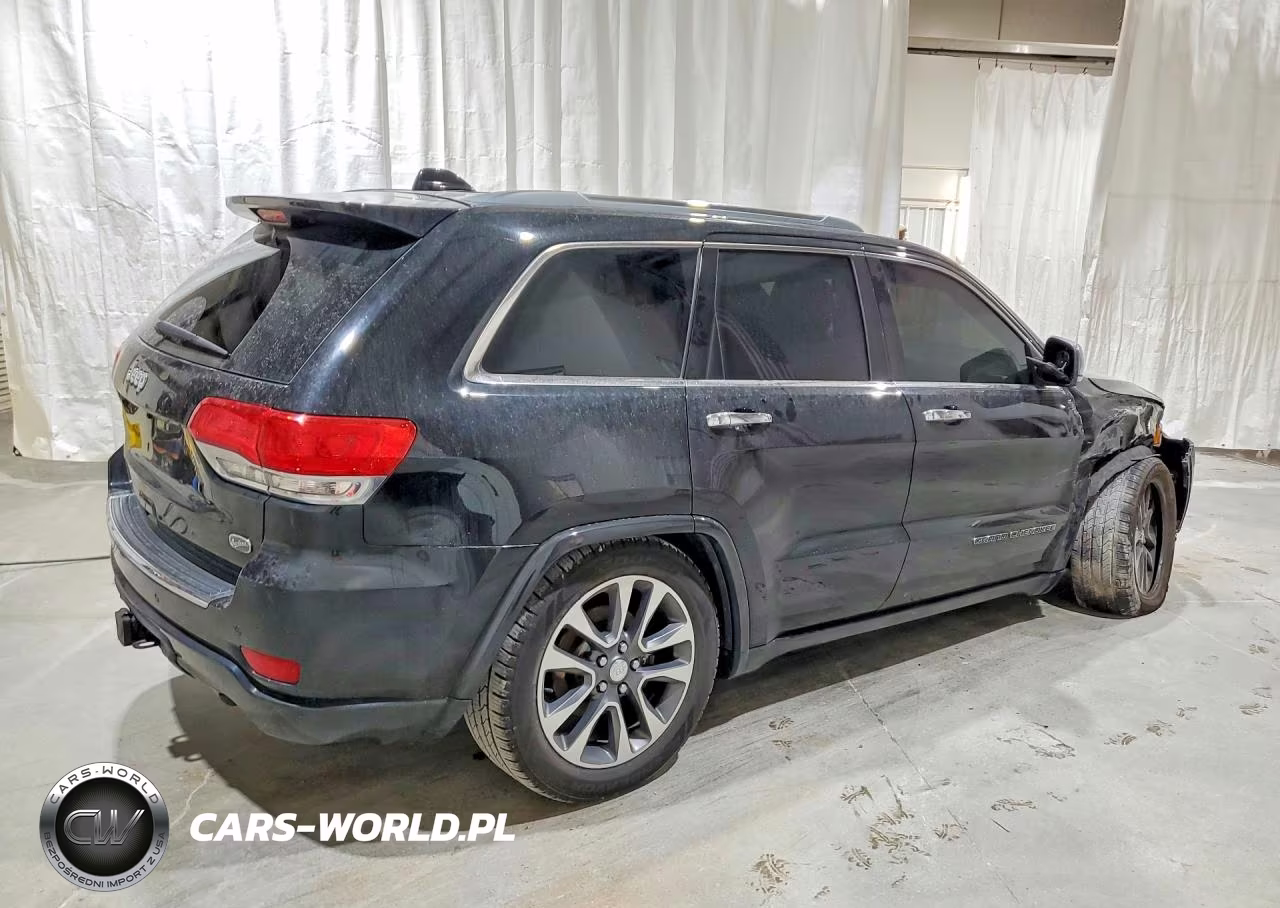 2017 Jeep Grand Cherokee Overland VIN:1C4RJFCG7HC816066 - 3