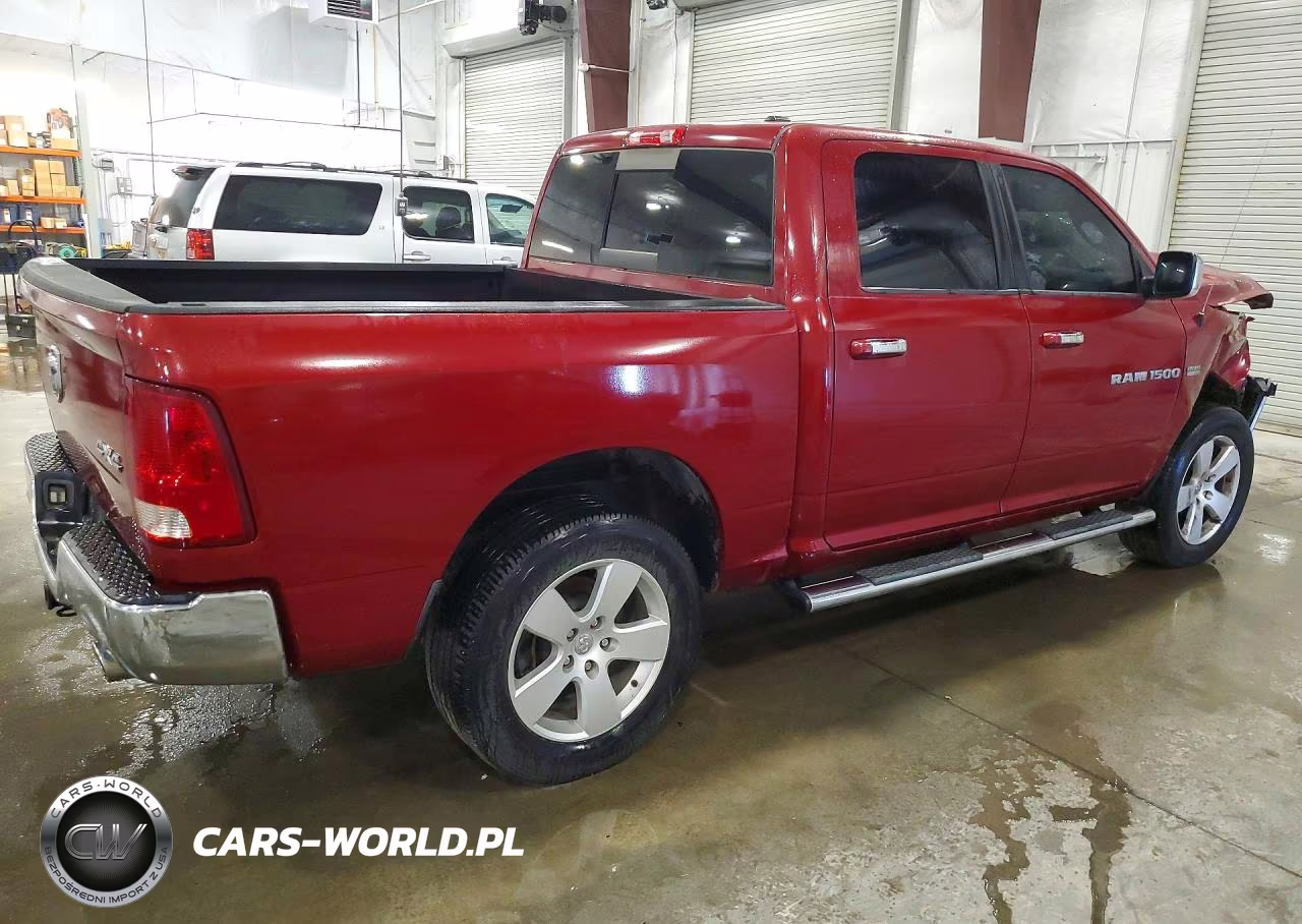 2011 Dodge Ram 1500 VIN:1D7RV1CT3BS641158 - 3