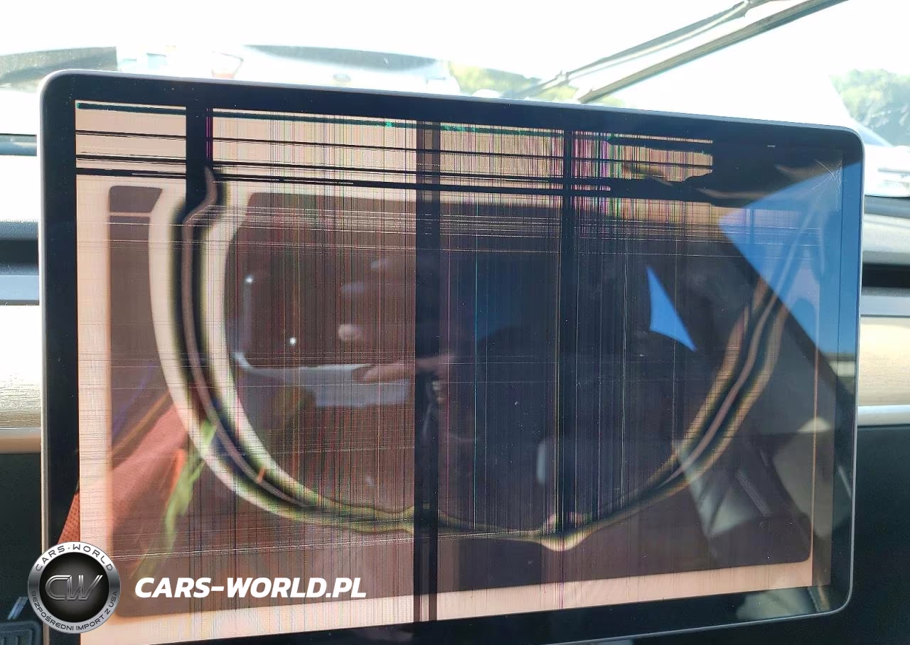 2023 Tesla Model 3 VIN:5YJ3E1EA9PF433446 - 9