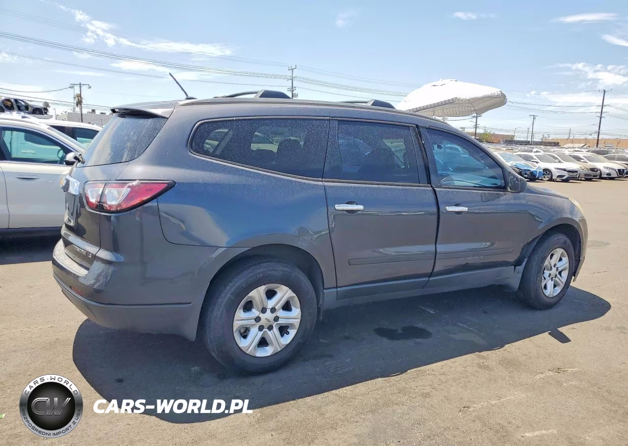 2014 Chevrolet Traverse Ls VIN:1GNKRFKD7EJ214428 - 3