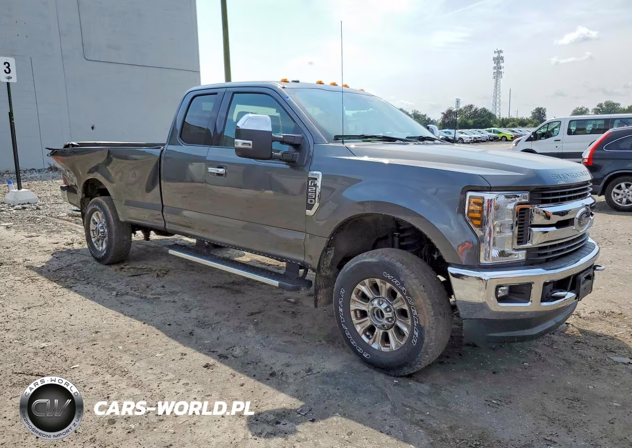 2019 Ford F250 Super Duty VIN:1FT7X2B68KEC28681 - 4