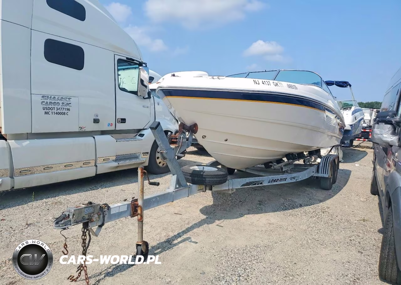 2000 Chaparral Boat VIN:FGBG3241B000 - 2