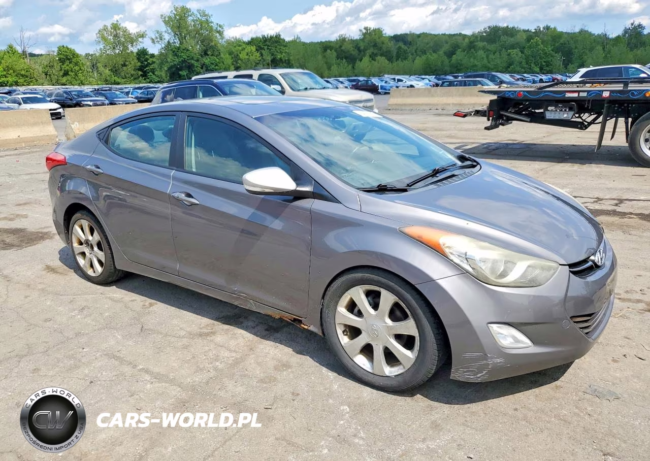 2011 Hyundai Elantra Limited VIN:5NPDH4AE8BH056835 - 4