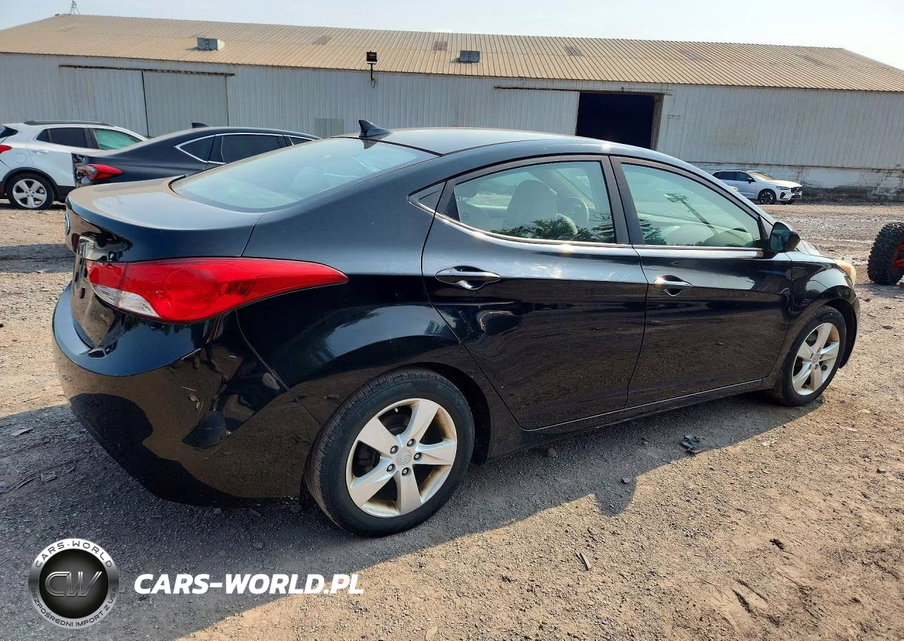 2011 Hyundai Elantra Gls VIN:5NPDH4AE1BH040489 - 3