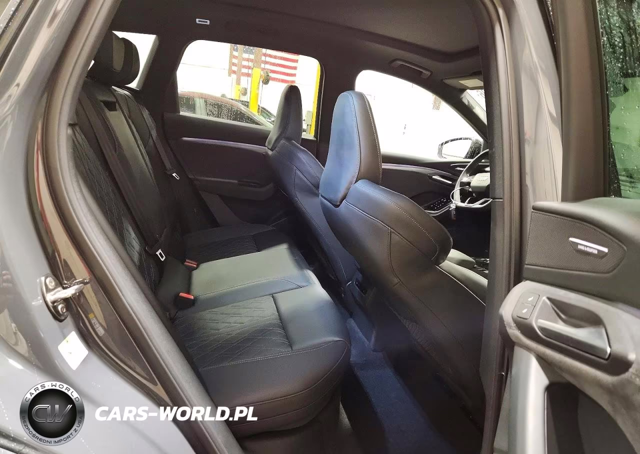 2025 Audi Sq6 E-Tron Prestige VIN:WA135BGF5SA031322 - 11