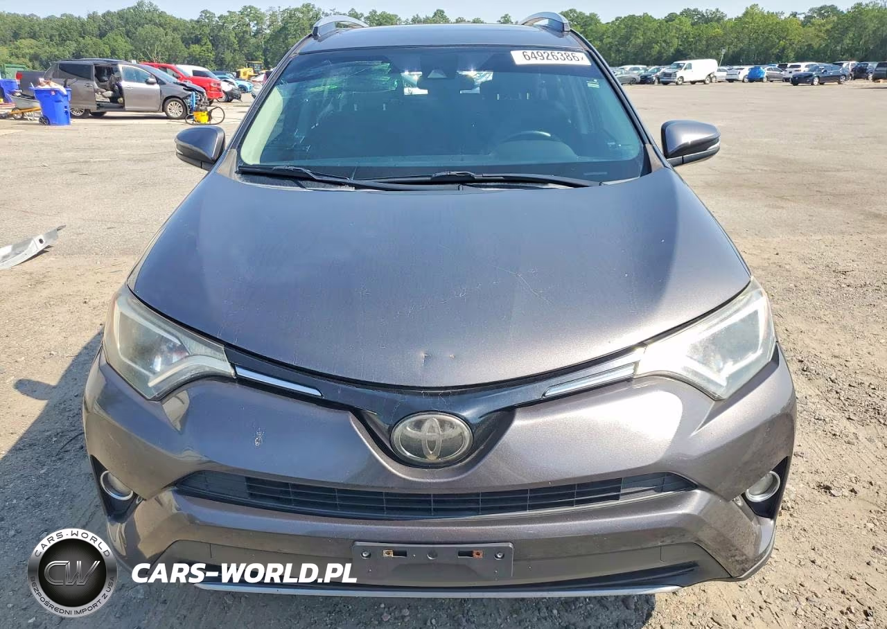 2018 Toyota Rav4 Xle VIN:2T3WFREV1JW443854 - 5