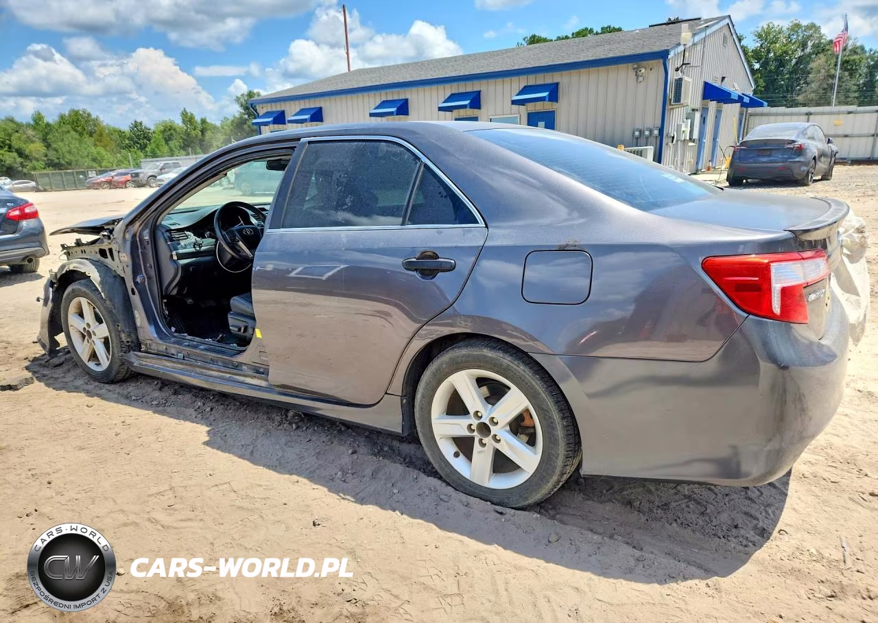 2013 Toyota Camry Se VIN:4T1BF1FK2DU683030 - 2