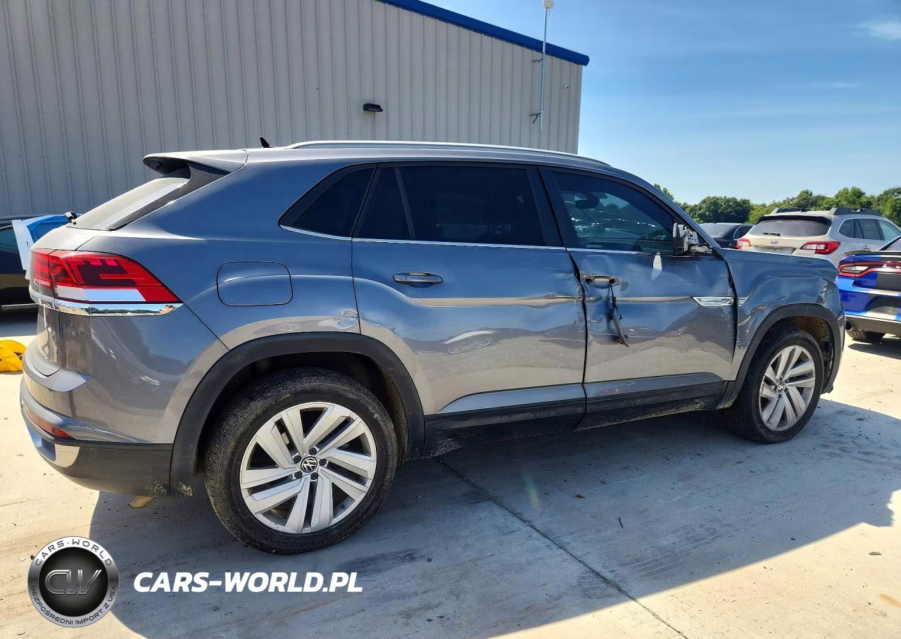 2020 Volkswagen Atlas Cross Sport Se VIN:1V2YC2CA3LC205937 - 3