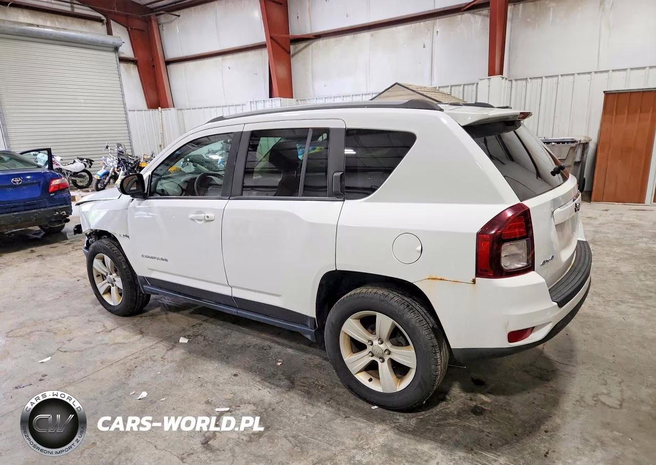 2016 Jeep Compass Sport VIN:1C4NJDBB2GD556483 - 2