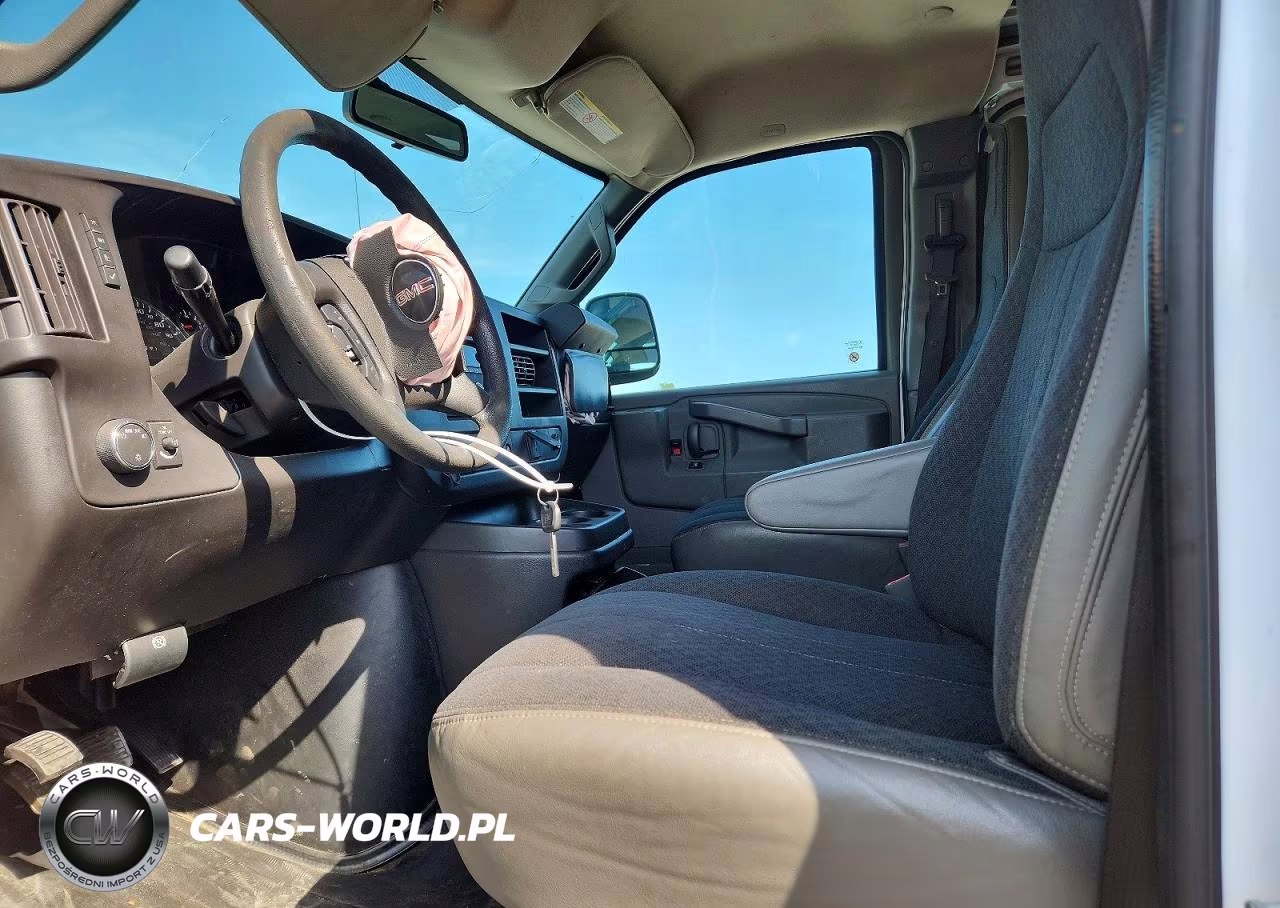 2021 GMC Savana G2500 VIN:1GTW7AFP4M1212979 - 7