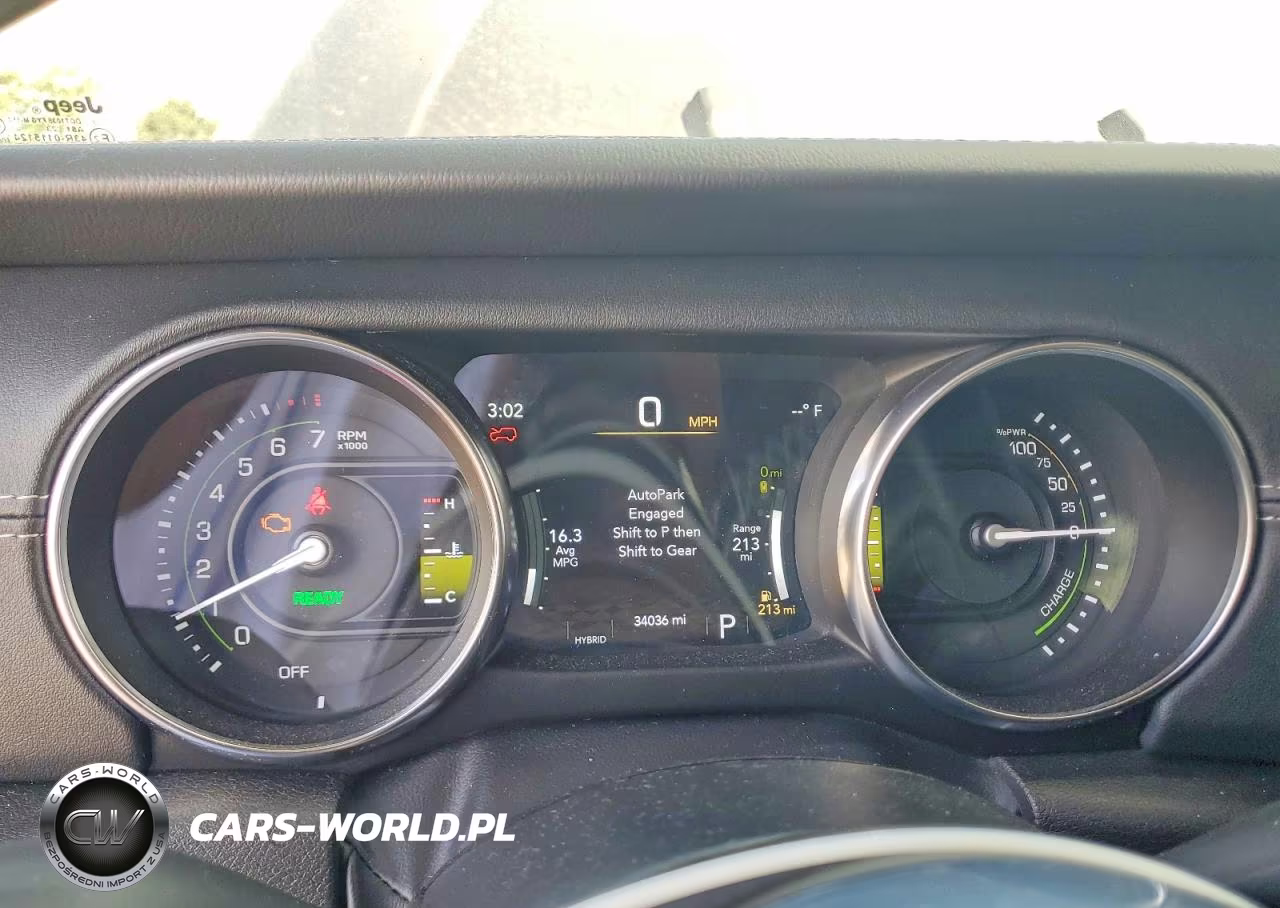 2022 Jeep Wrangler Unlimited Sahara 4Xe VIN:1C4JJXP68NW279786 - 9