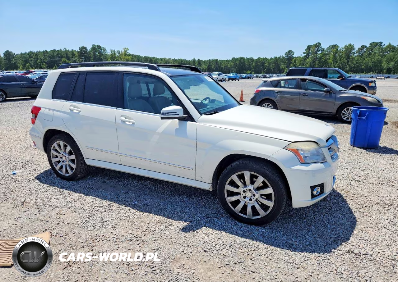2011 Mercedes-Benz Glk 350 VIN:WDCGG5GBXBF697881 - 4