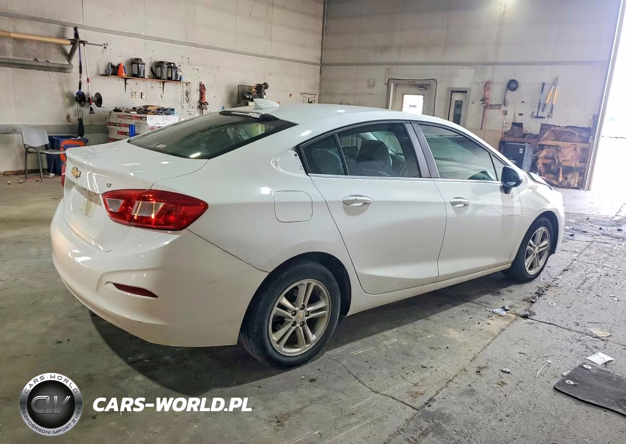 2016 Chevrolet Cruze Lt VIN:3G1BE5SM2GS606810 - 3