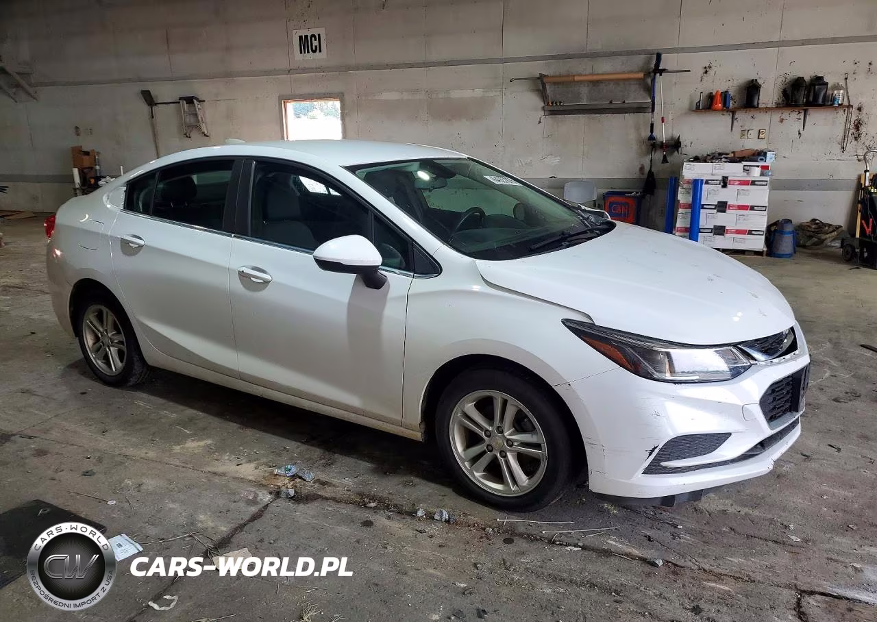 2016 Chevrolet Cruze Lt VIN:3G1BE5SM2GS606810 - 4