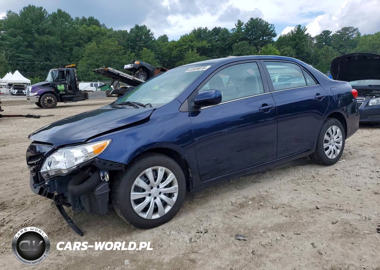 2013 Toyota Corolla Le – zdjęcie 1 z 13