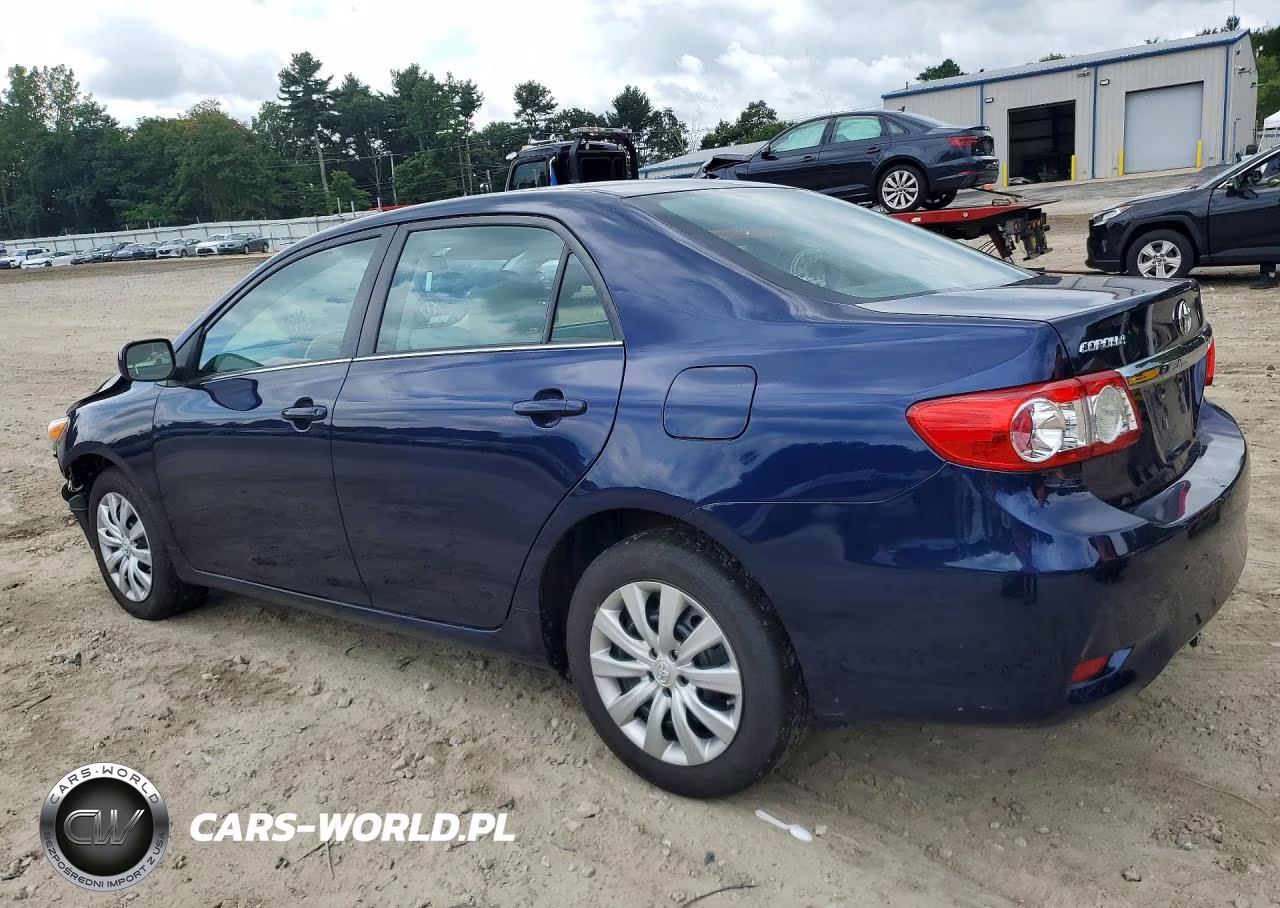 2013 Toyota Corolla Le VIN:2T1BU4EE9DC111747 - 2