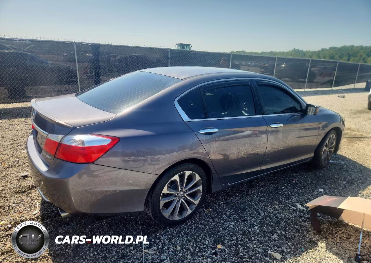 2015 Honda Accord Sport VIN:1HGCR2F53FA111096 - 3