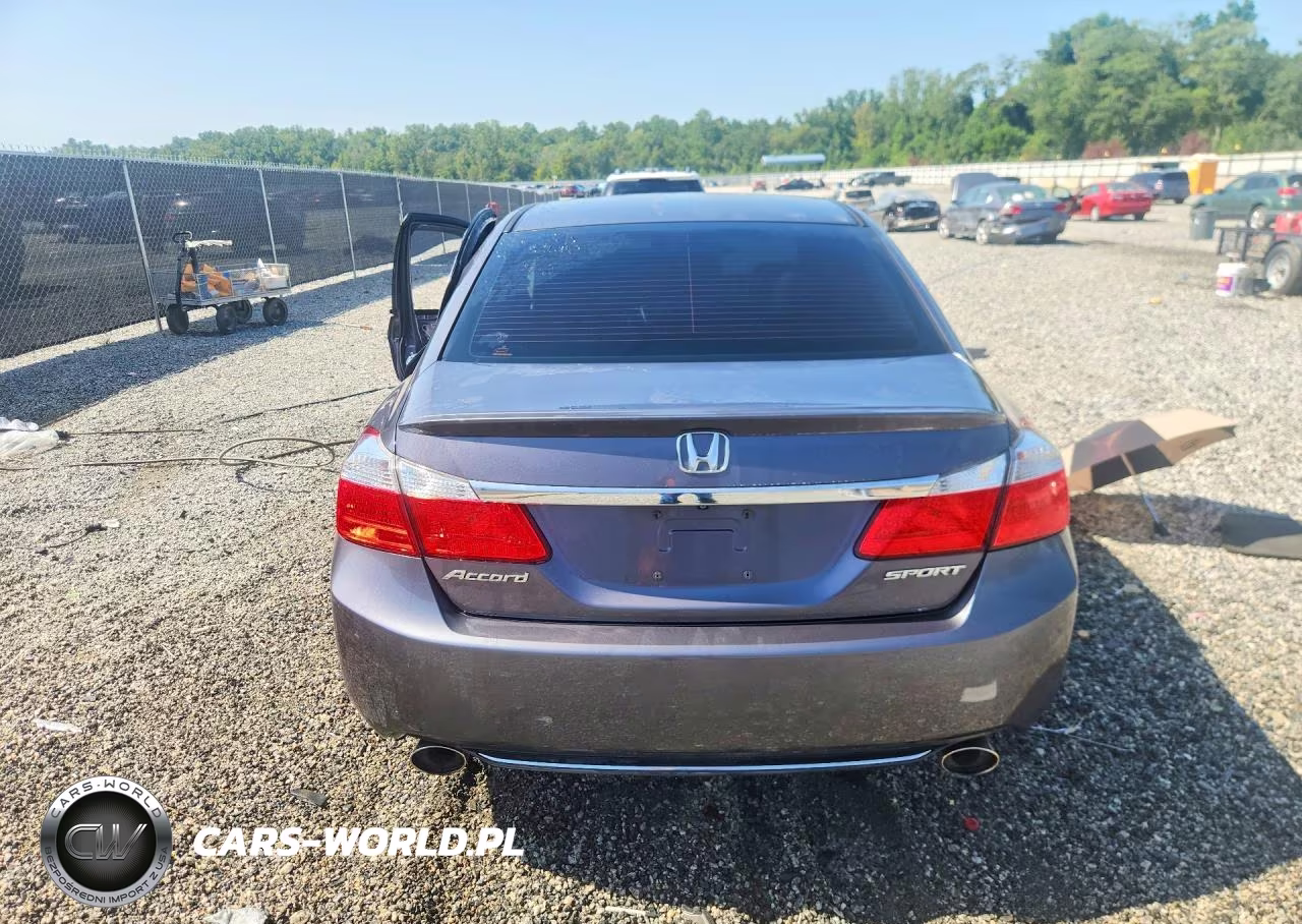 2015 Honda Accord Sport VIN:1HGCR2F53FA111096 - 6