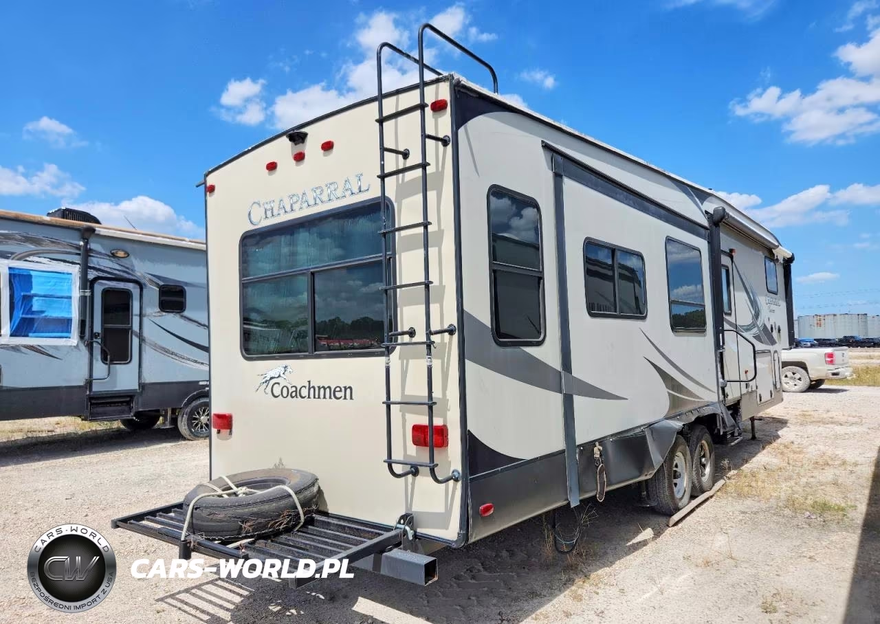2017 Coachmen Chaparral Camper VIN:5ZT3CHZB7HA316782 - 4