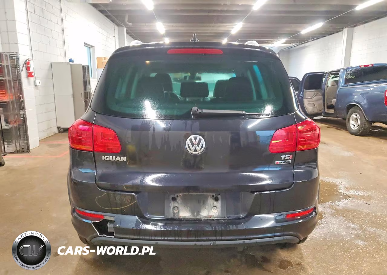 2017 Volkswagen Tiguan Sport VIN:WVGUV7AXXHK021294 - 6