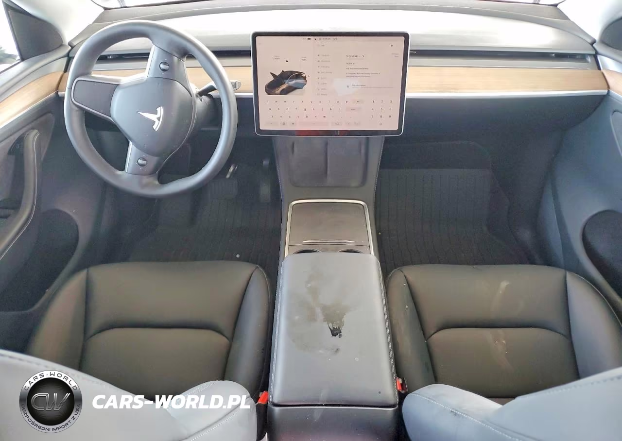 2024 Tesla Model Y VIN:7SAYGDED2RA327662 - 8