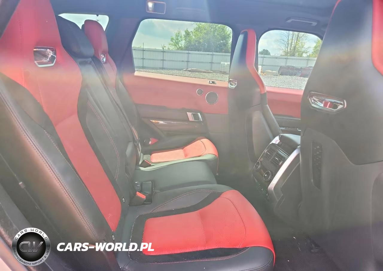 2021 Land Rover Range Rover Sport Svr VIN:SALWZ2RE9MA764691 - 11