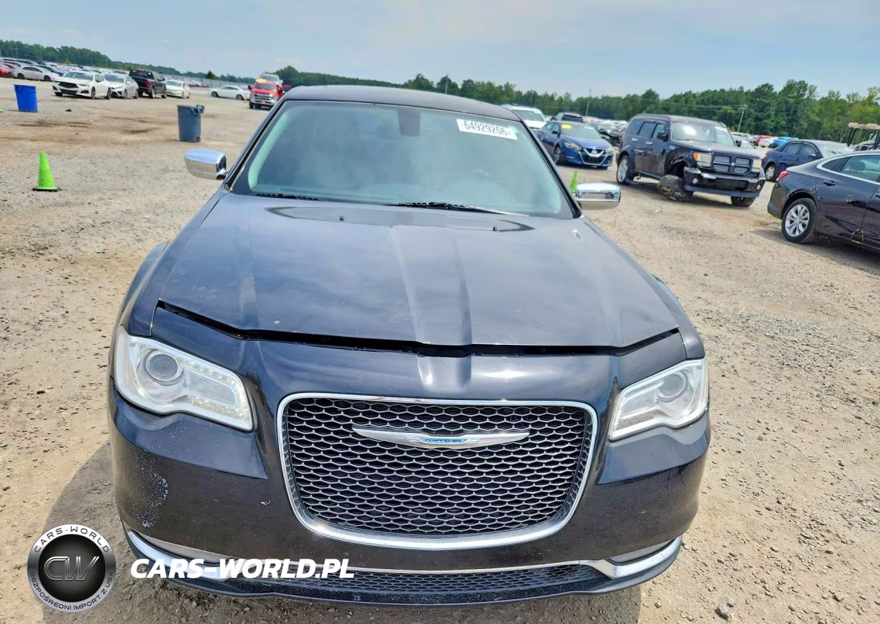 2016 Chrysler 300C VIN:2C3CCAEG0GH151706 - 5