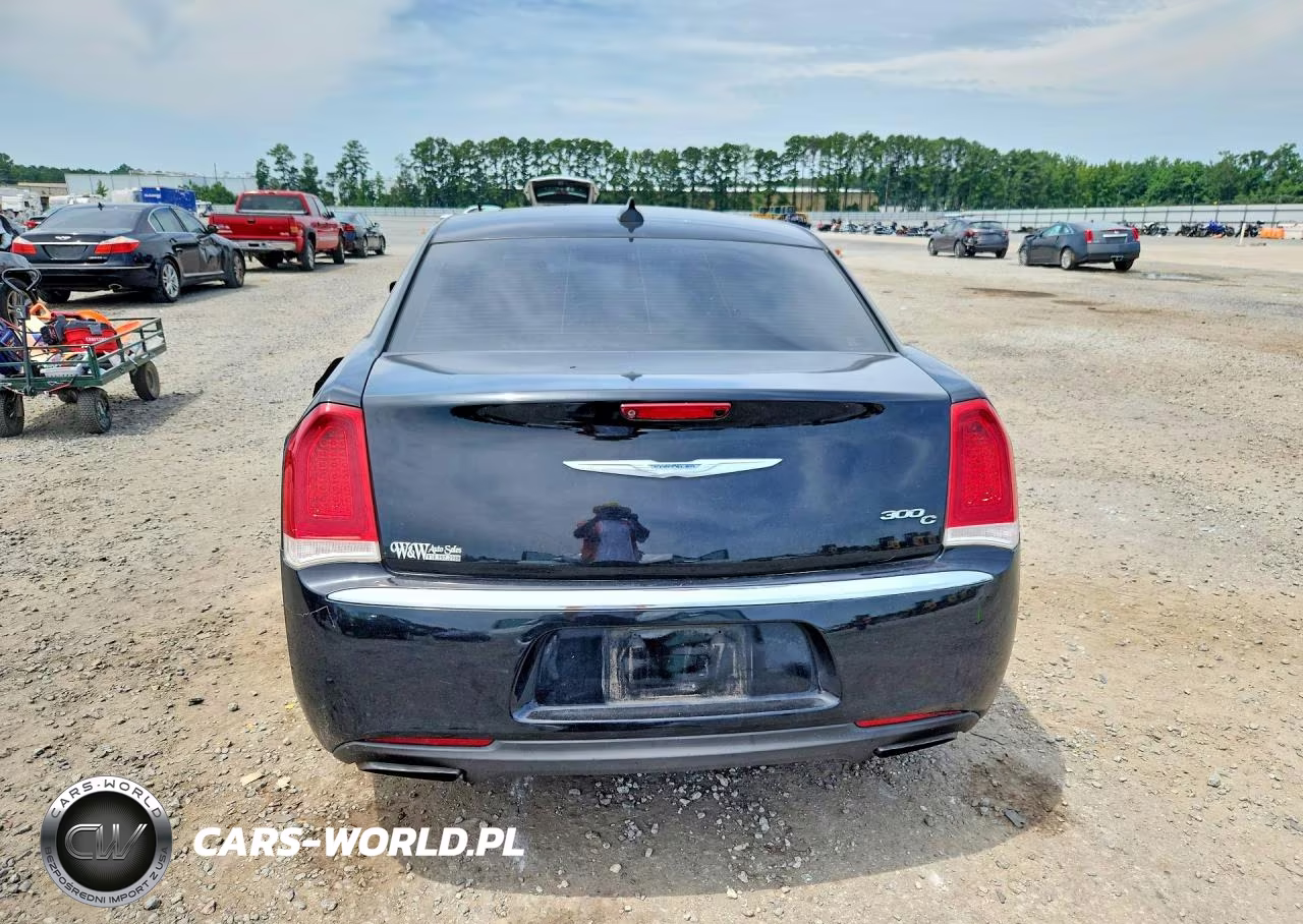 2016 Chrysler 300C VIN:2C3CCAEG0GH151706 - 6