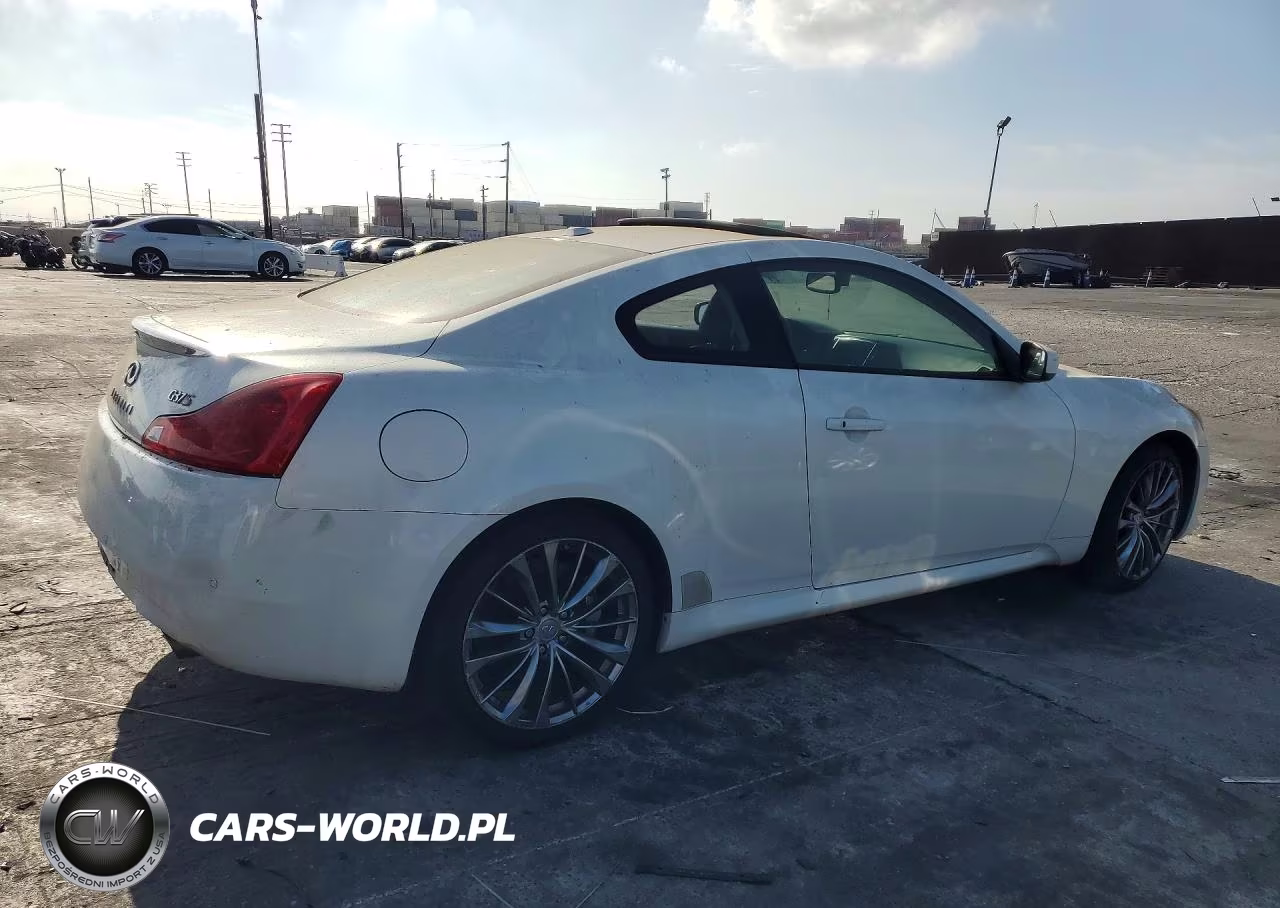 2011 Infiniti G37 Coupe Base VIN:JN1CV6EKXBM215136 - 3