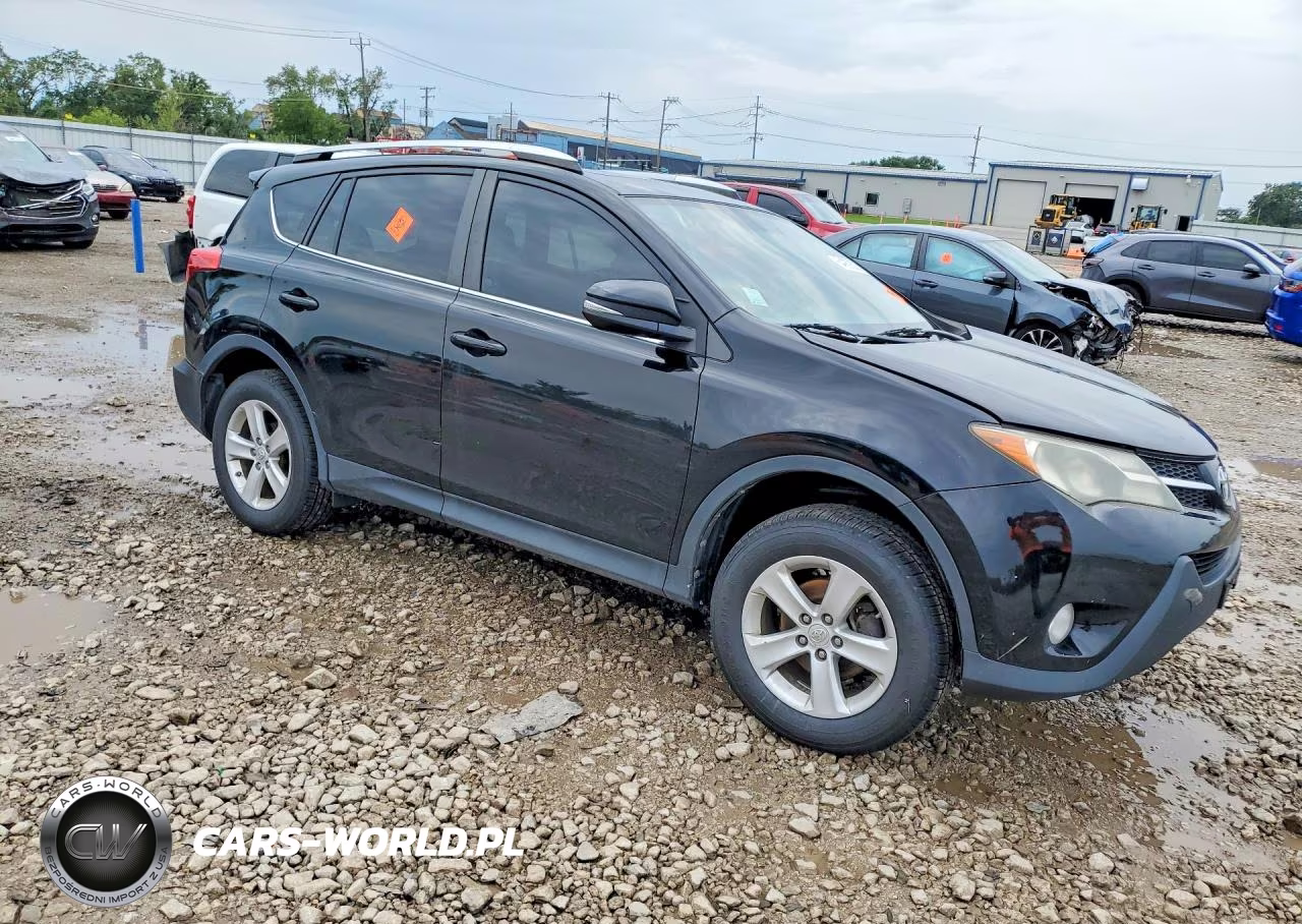 2014 Toyota Rav4 Xle VIN:2T3RFREV7EW221368 - 4