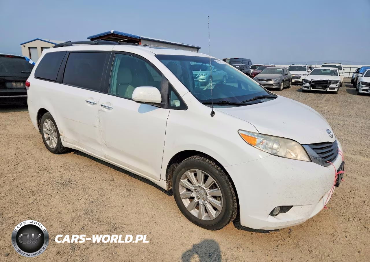 2013 Toyota Sienna Xle 7-Passenger VIN:5TDDK3DC9DS066647 - 4