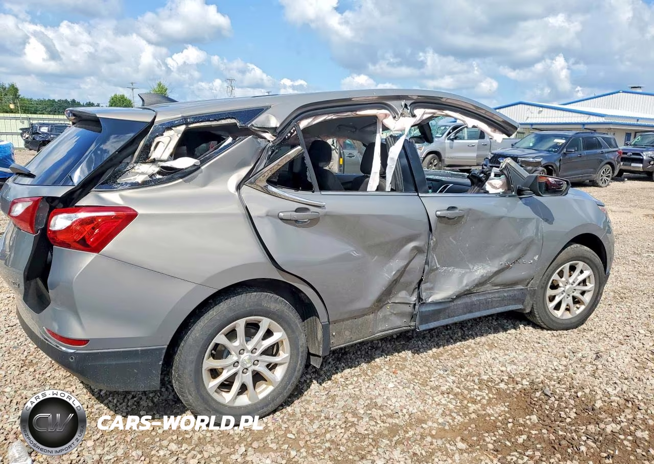 2018 Chevrolet Equinox Lt VIN:3GNAXSEV8JS608138 - 3