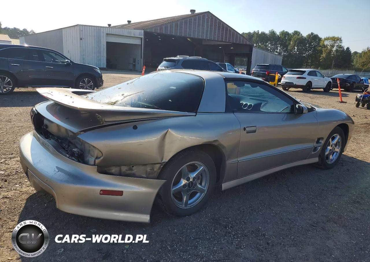 2000 Pontiac Firebird Formula VIN:2G2FV22G6Y2164420 - 3
