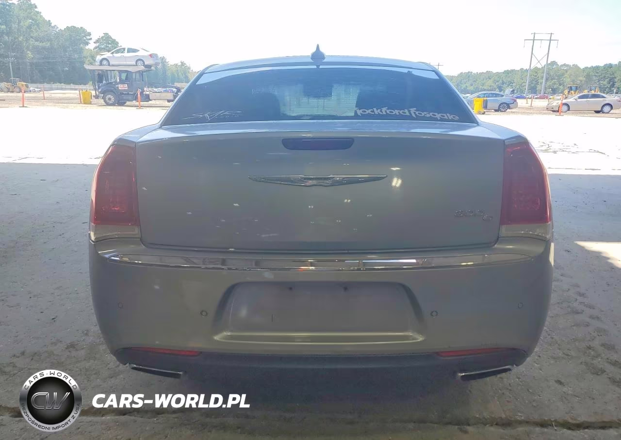 2017 Chrysler 300C VIN:2C3CCAEG9HH570297 - 6