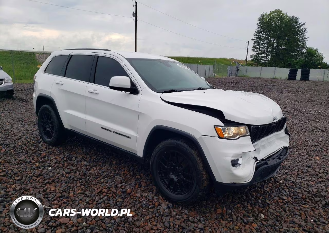 2019 Jeep Grand Cherokee Laredo VIN:1C4RJEAG0KC681064 - 4