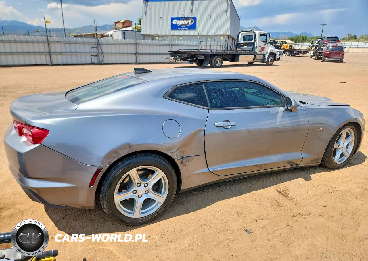 2020 Chevrolet Camaro Ls VIN:1G1FB1RX1L0100955 - 3