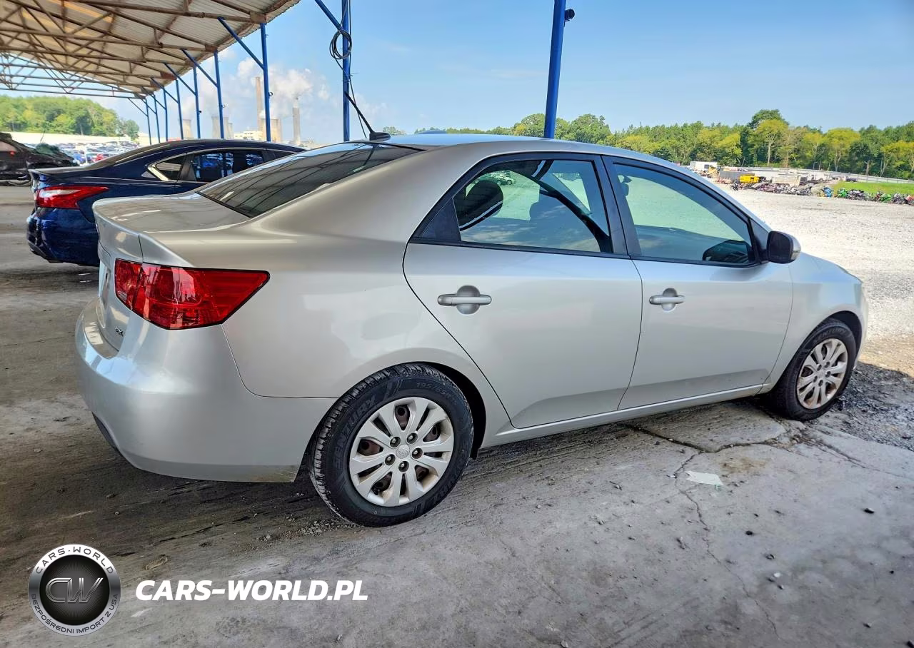 2013 Kia Forte Ex VIN:KNAFU4A20D5647090 - 3
